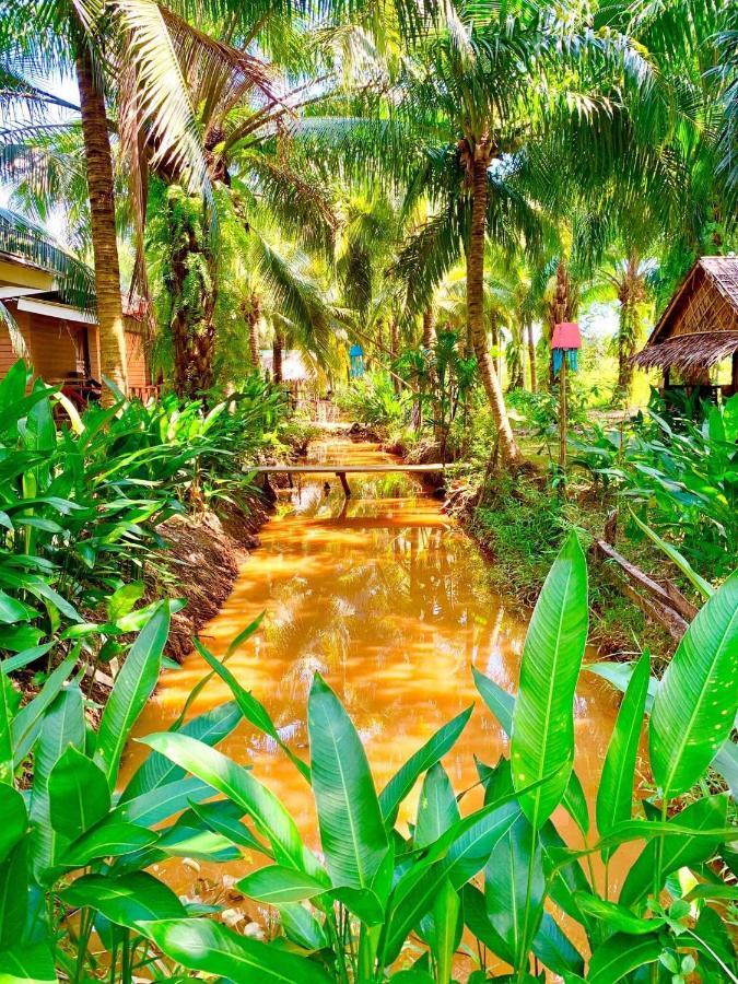Lantacoconutgardenbungalow Apartman Ko Lanta Kültér fotó