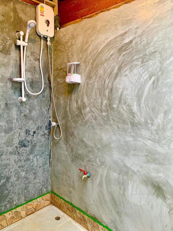 Lantacoconutgardenbungalow Apartman Ko Lanta Kültér fotó