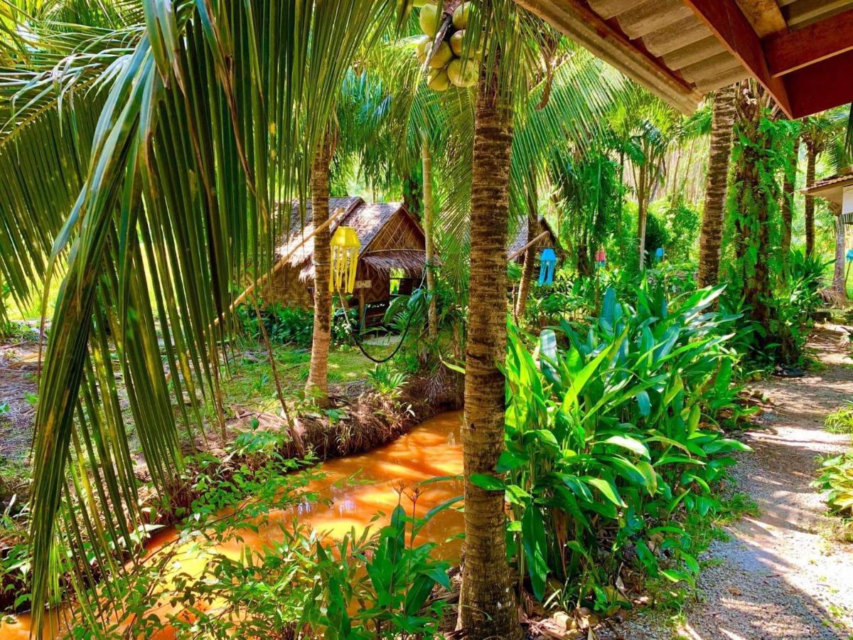 Lantacoconutgardenbungalow Apartman Ko Lanta Kültér fotó