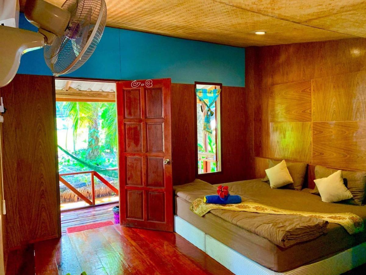 Lantacoconutgardenbungalow Apartman Ko Lanta Kültér fotó